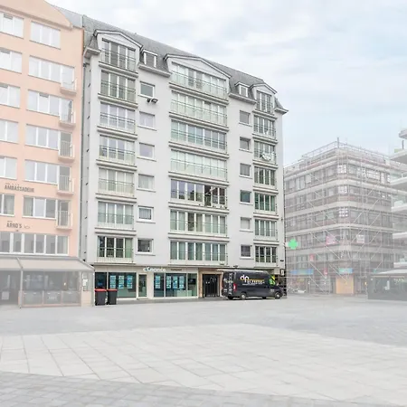 Amazing For 8 With Parking Space * Ostend