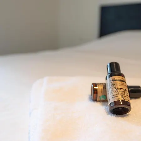 Amazing For 8 With Parking Space アパート *