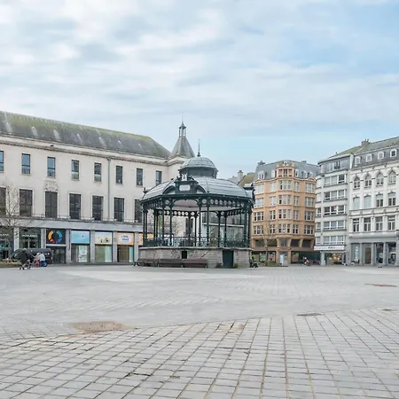 Amazing For 8 With Parking Space オステンド