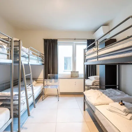 Amazing For 8 With Parking Space * Ostende